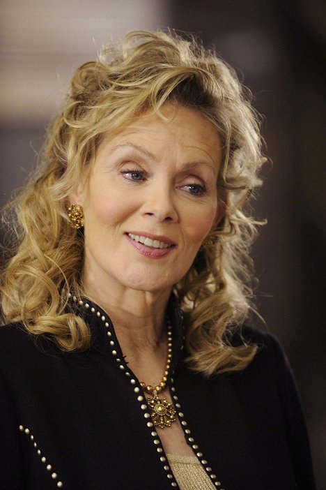 Jean Smart - Psych - Chivalry Is Not Dead... But Someone Is - Photos