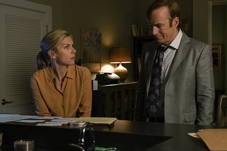 Rhea Seehorn, Bob Odenkirk - Better Call Saul - Gewinner - Filmfotos