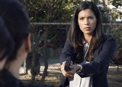 Stephanie Sigman - S.W.A.T. - Omega One - Film