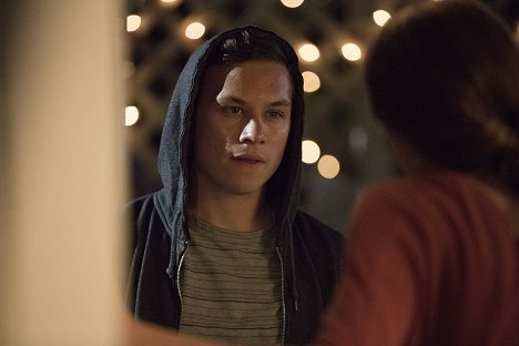 Finn Cole - Animal Kingdom - Child Care - Photos