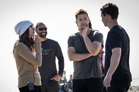 Emmy Rossum, Scott Speedman - Animal Kingdom - Broken Boards - De filmagens