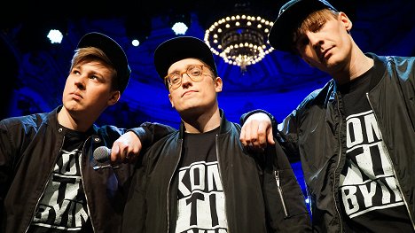 Jakob Norrgård, Axel Åhman, Kevin Holmström - Melkein unplugged - Van film