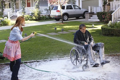 Marcia Cross, Kyle MacLachlan - Desperate Housewives - How About a Friendly Shrink? - Photos