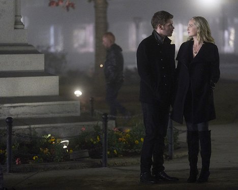 Joseph Morgan, Candice King - The Originals - The Tale of Two Wolves - Photos