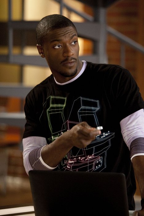 Aldis Hodge - Leverage - The Studio Job - Do filme