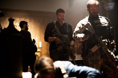 David Boreanaz, Judd Lormand - SEAL Team - Santa Muerte - De la película