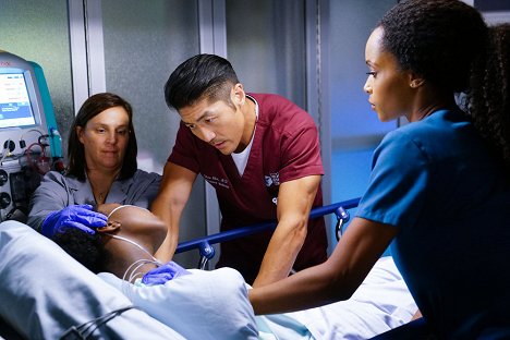 Brian Tee, Yaya DaCosta - Chicago Med - Lesser of Two Evils - Photos