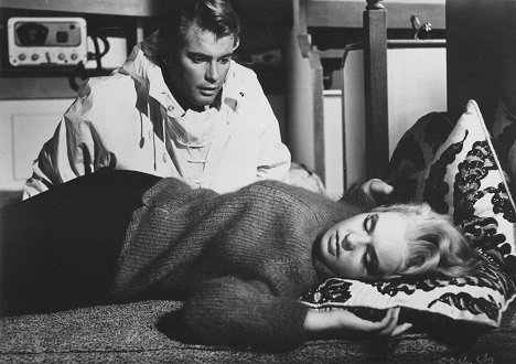 Troy Donahue, Joey Heatherton - My Blood Runs Cold - Z filmu