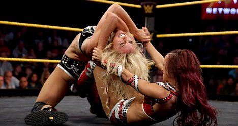 Ashley Fliehr, Mercedes Kaestner-Varnado - NXT TakeOver: R Evolution - Kuvat elokuvasta