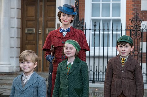 Joel Dawson, Emily Blunt, Pixie Davies, Nathanael Saleh - Mary Poppins Returns - Photos