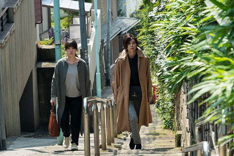 Shihori Kanjiya, Yuko Takeuchi - Miss Sherlock - Kuvat elokuvasta