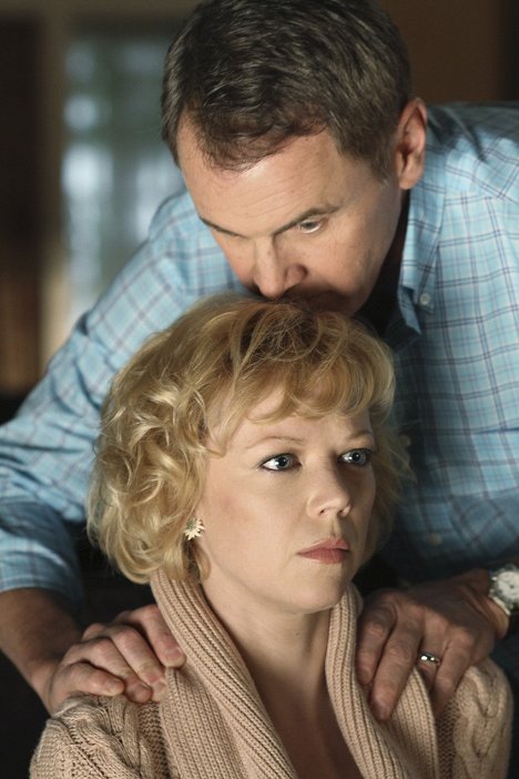 Emily Bergl, Mark Moses - Desperate Housewives - Soulager sa douleur - Film