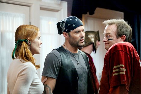 Marcia Cross, Brian Austin Green, Peter Breitmayer - Desperate Housewives - Excited and Scared - Photos