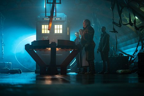 Bradley Walsh, Jodie Whittaker, Mark Addy, Tosin Cole - Doctor Who - La Bataille de Ranskoor Av Kolos - Film