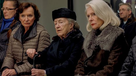 Barbara Petritsch, Maria Urban, Christiane Hörbiger - Die Professorin - Tatort Ölfeld - Kuvat elokuvasta