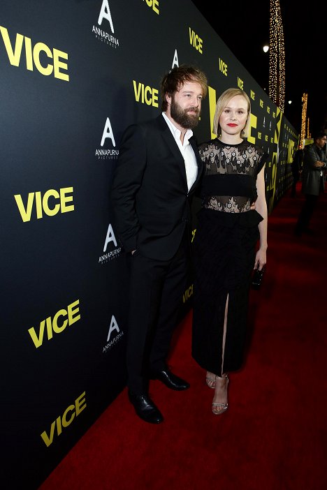 World Premiere of VICE at the Samuel Goldwyn Theater at the Academy of Motion Picture Arts & Sciences on December 11, 2018 - Joshua Leonard, Alison Pill - Viceprezident - Z akcií
