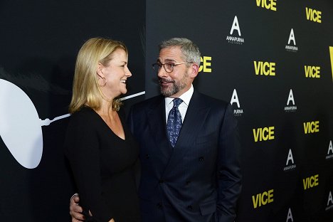 World Premiere of VICE at the Samuel Goldwyn Theater at the Academy of Motion Picture Arts & Sciences on December 11, 2018 - Nancy Carell, Steve Carell - Viceprezident - Z akcií