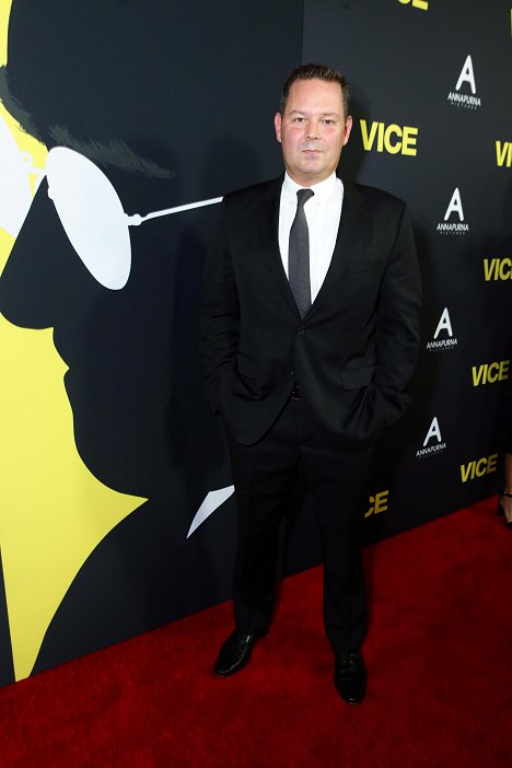 World Premiere of VICE at the Samuel Goldwyn Theater at the Academy of Motion Picture Arts & Sciences on December 11, 2018 - Kevin J. Messick - Viceprezident - Z akcií