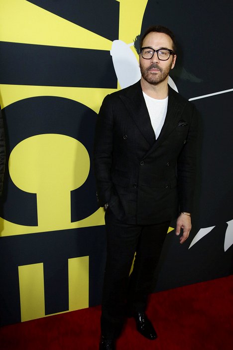 World Premiere of VICE at the Samuel Goldwyn Theater at the Academy of Motion Picture Arts & Sciences on December 11, 2018 - Jeremy Piven - Viceprezident - Z akcií