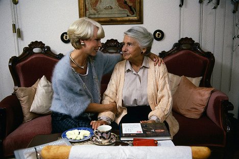 Karin Eckhold, Else Quecke - A klinika - Az öreg hölgy halála - Filmfotók