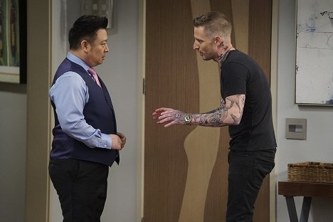 Rex Lee, Michael Voltaggio - Young & Hungry - Young & Amnesia - Filmfotos