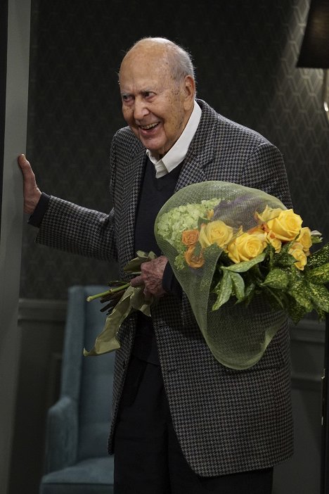 Carl Reiner - Young & Hungry - Young & Vegas Baby - De la película