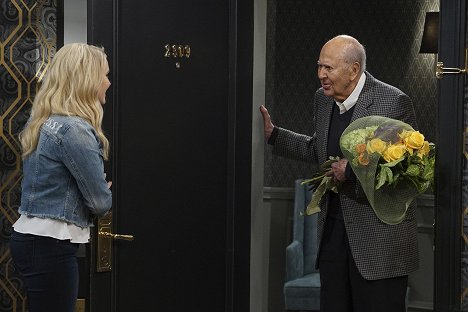 Carl Reiner - Young & Hungry - Young & Vegas Baby - Kuvat elokuvasta