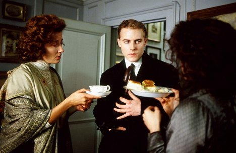 Emma Thompson, Samuel West, Helena Bonham Carter - Howards End - Photos