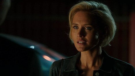 Nicky Whelan - From Dusk Till Dawn: The Series - Fanglorious - Photos