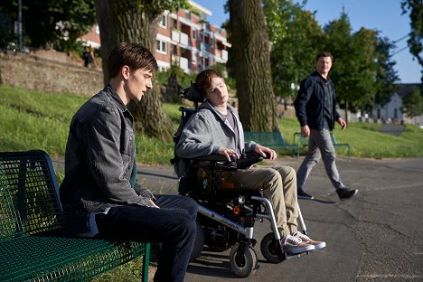 Sebastian Schneider, Yannic Lippe - Marie Brand - Marie Brand und der Reiz der Gewalt - Z filmu