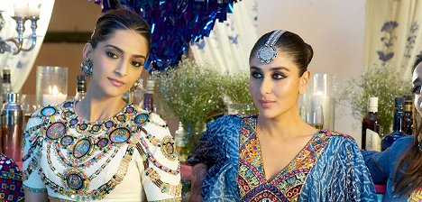 Sonam Kapoor, Kareena Kapoor - Hochzeitschaos - Filmfotos