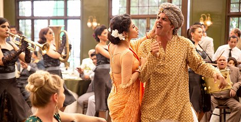 Mouni Roy, Akshay Kumar - Gold - Do filme
