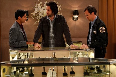 Maulik Pancholy, Chris D'Elia, Dan O'Brien - Whitney - Pilot - Photos