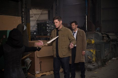 Jensen Ackles, Misha Collins - Supernatural - Der Speer - Filmfotos