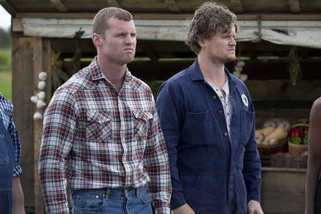 Jared Keeso, Nathan Dales - Letterkenny - Finding Stormy a Stud - Filmfotos