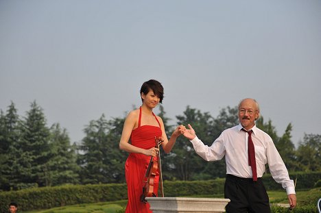 Gigi Leung, Dennis Chan