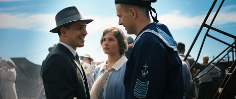 Gela Meskhi, Mariya Melnikova, Andrey Udalov - Flucht aus Leningrad - Filmfotos