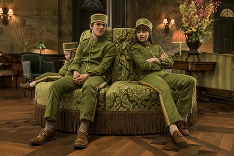 Louis Hynes, Malina Weissman - Eine Reihe betrüblicher Ereignisse - Das haarsträubende Hotel: Teil 1 - Filmfotos