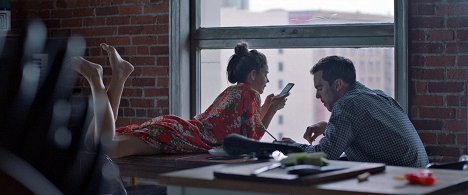 Laia Costa, Nicholas Hoult - Newness - Film