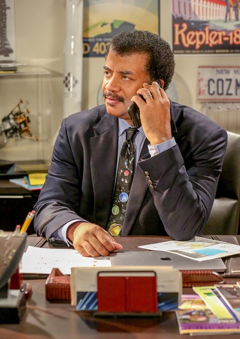 Neil deGrasse Tyson - The Big Bang Theory - The Conjugal Configuration - Photos