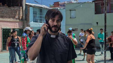 Mariano Bertolini - Papa Francisco: Conquistando Corações - De filmes