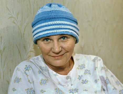 Anja Räsänen - Mummo - Werbefoto