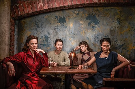 Rachael Stirling, Julie Graham, Chanelle Peloso, Crystal Balint - The Bletchley Circle: San Francisco - Promo