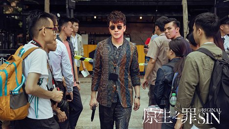 Marcus Zhang - Original Sin - Vitrinfotók