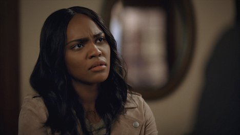 China Anne McClain - Black Lightning - The Book of Rebellion: Chapter One: Exodus - Photos