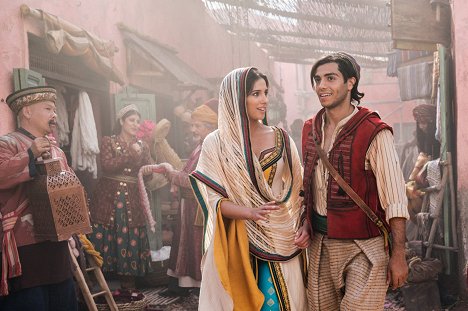 Naomi Scott, Mena Massoud - Aladdin - Filmfotos