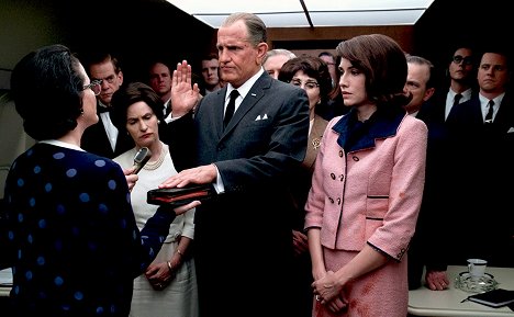Jennifer Jason Leigh, Woody Harrelson, Kim Allen - The President: Lyndon B. Johnson - Kuvat elokuvasta