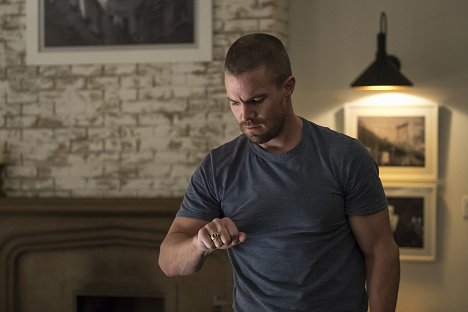 Stephen Amell - The Flash - Elseworlds : La première heure - Film