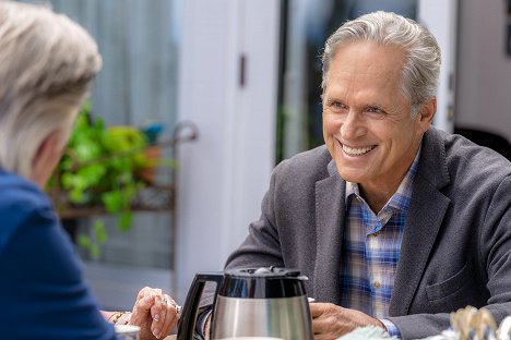Gregory Harrison - Chesapeake Shores - Forest Through the Trees - Filmfotók