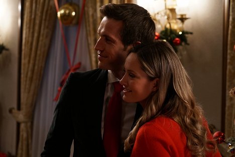 Andrew Cooper, Merritt Patterson - Christmas at the Palace - Photos